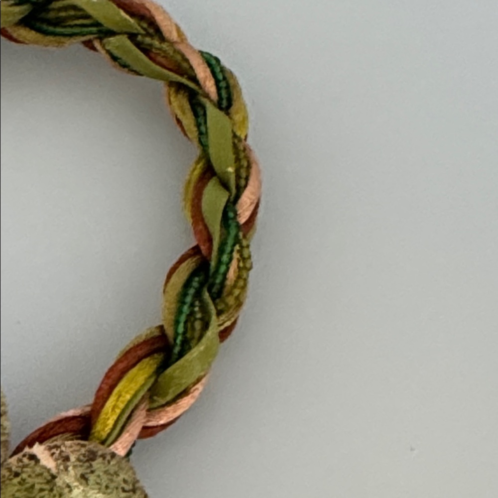 Artisan made in france Green and Gold Beaded Necklace - Picture 6 of 10